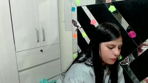 daphne877046 online show from 01-07-26, 02:03