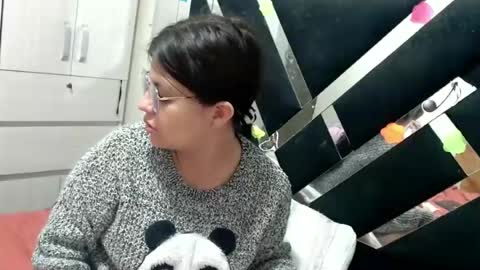 daphne877046 online show from 07-05-26, 08:16