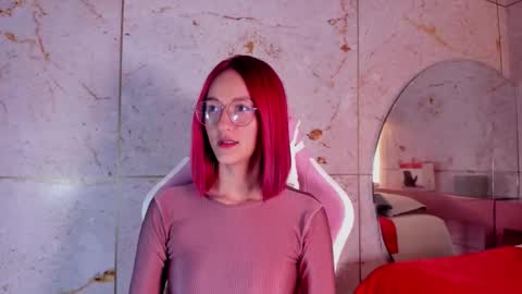 Snapshot of daphne_courtis chatting on 10-02-25, 03:02 Daphne online show from 10-02-25, 03:02