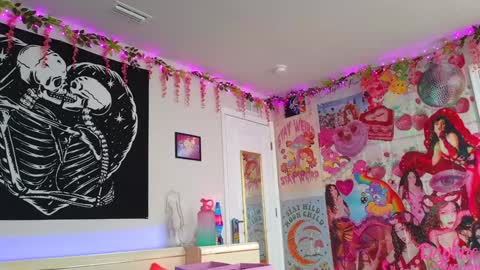 Daphne Madison online show from 03-11-25, 02:29