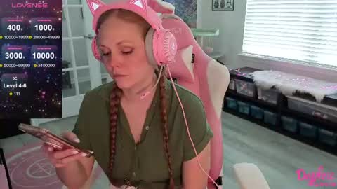 Daphne Madison online show from 06-22-26, 05:21