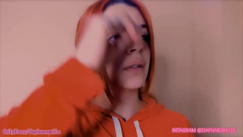 Daphne online show from 11-24-25, 11:32