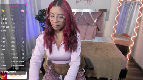 Snapshot of daphnne_tay chatting on 02-01-25, 02:58 dhapnne online show from 02-01-25, 02:58