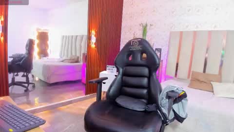 Snapshot of daphnne_tay chatting on 09-22-25, 03:19 dhapnne online show from 09-22-25, 03:19