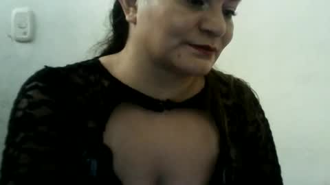 dapnne online show from 05-25-26, 03:29