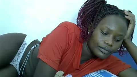 ESTHER online show from 03-04-25, 05:03