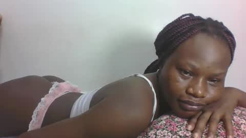 Snapshot of darberry21 chatting on 05-02-26, 05:45 ESTHER online show from 05-02-26, 05:45