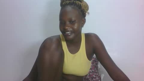 Snapshot of darberry21 chatting on 06-11-26, 02:44 ESTHER online show from 06-11-26, 02:44