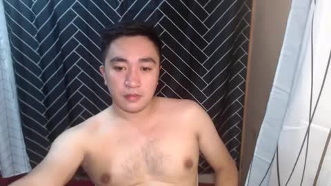 Snapshot of darby1992 chatting on 02-09-25, 01:35 Rob online show from 02-09-25, 01:35