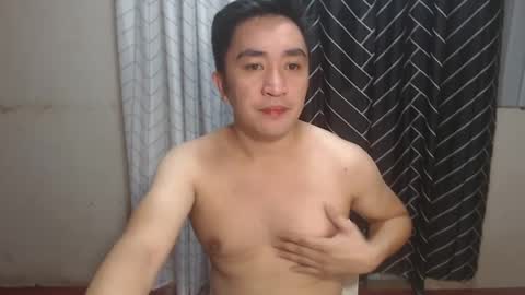 Snapshot of darby1992 chatting on 02-24-25, 02:04 Rob online show from 02-24-25, 02:04