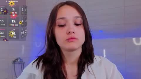 Darcy online show from 04-05-26, 01:36