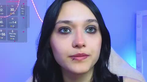 Darcy online show from 04-26-26, 01:47