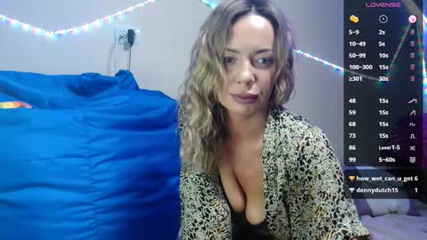 Snapshot of daria_spring chatting on 12-05-24, 06:11 Daria online show from 12-05-24, 06:11