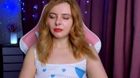 Snapshot of dariapon chatting on 10-03-25, 11:51 dariapon online show from 10-03-25, 11:51