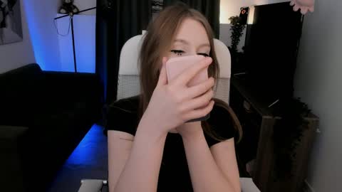 Daria Tate online show from 04-05-26, 09:28