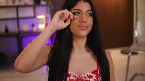 Snapshot of dariaveil chatting on 05-27-26, 01:57 Daria online show from 05-27-26, 01:57