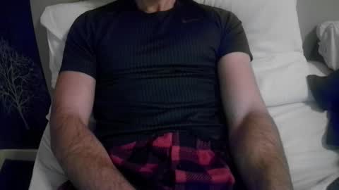 Snapshot of daric87 chatting on 01-08-26, 06:32 daric87 online show from 01-08-26, 06:32