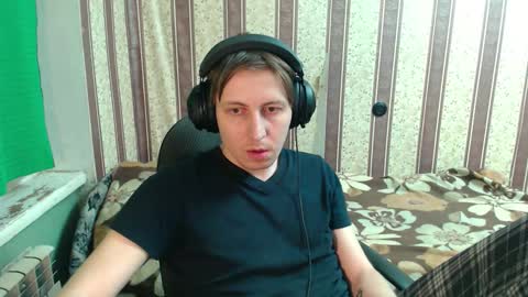 darienlarge online show from 11-16-25, 05:40