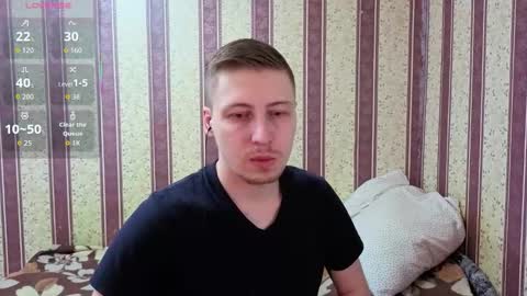 Snapshot of darienlarge chatting on 01-09-26, 09:23 darienlarge online show from 01-09-26, 09:23