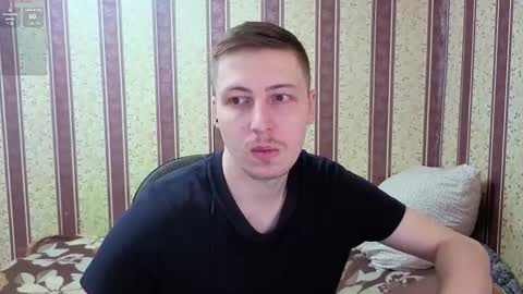 Snapshot of darienlarge chatting on 01-14-26, 10:43 darienlarge online show from 01-14-26, 10:43