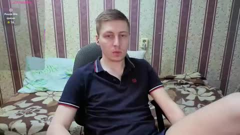 Snapshot of darienlarge chatting on 02-05-26, 01:32 darienlarge online show from 02-05-26, 01:32