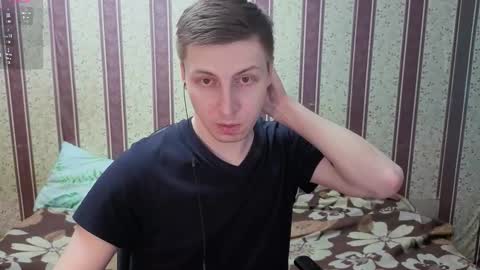 Snapshot of darienlarge chatting on 02-08-26, 04:38 darienlarge online show from 02-08-26, 04:38