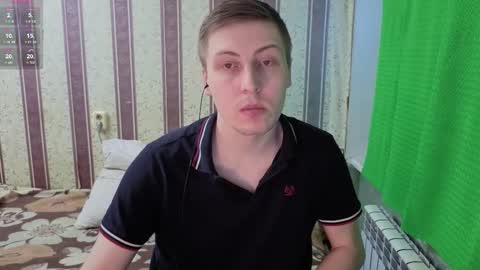 Snapshot of darienlarge chatting on 02-19-26, 07:15 darienlarge online show from 02-19-26, 07:15