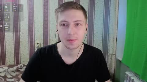 Snapshot of darienlarge chatting on 06-08-26, 02:12 darienlarge online show from 06-08-26, 02:12