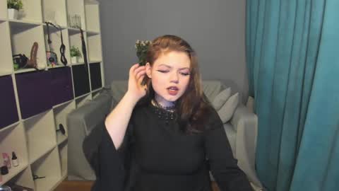 Snapshot of darina_wilson chatting on 03-07-25, 07:49 Dari the it woman online show from 03-07-25, 07:49