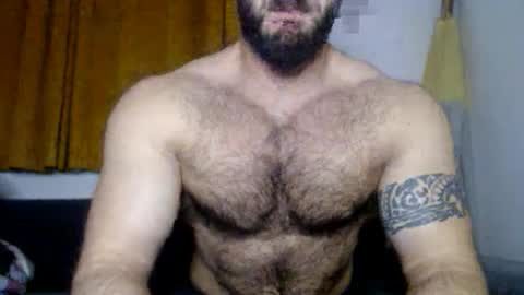 Snapshot of dariomuscle chatting on 11-29-25, 07:50 Dario online show from 11-29-25, 07:50