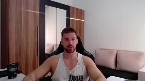 darius_94 online show from 06-29-26, 03:57