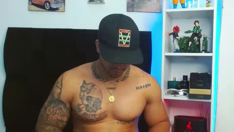 Darius Phoenix  online show from 12-21-24, 11:44