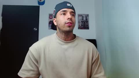 Darius Phoenix  online show from 09-22-25, 09:39