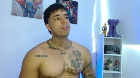 Darius Phoenix  online show from 05-30-26, 09:12