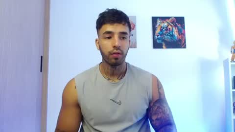 Snapshot of darius_phoenix chatting on 07-14-26, 05:07 Darius Phoenix online show from 07-14-26, 05:07