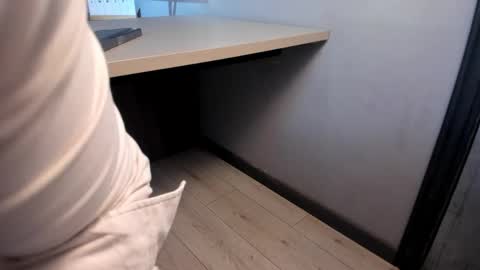 Snapshot of darius_wolfe chatting on 05-03-26, 11:16 Darius online show from 05-03-26, 11:16