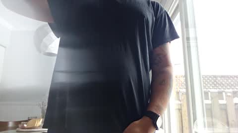 Snapshot of dark___knight chatting on 01-31-25, 02:07 Dark Knight online show from 01-31-25, 02:07