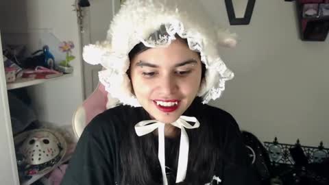 Moony online show from 12-04-24, 04:54