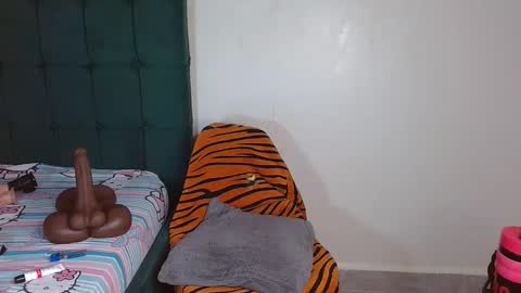 becky online show from 10-18-25, 12:39