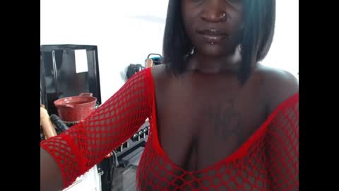 Snapshot of dark_coco chatting on 01-09-25, 04:30 Coco online show from 01-09-25, 04:30