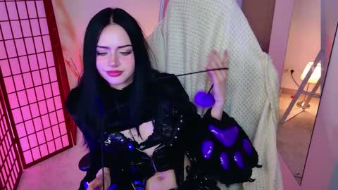 Diva online show from 05-27-26, 01:57