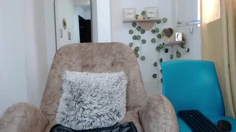 Snapshot of dark_dreams0 chatting on 05-27-26, 07:22 dark_dreams0 online show from 05-27-26, 07:22