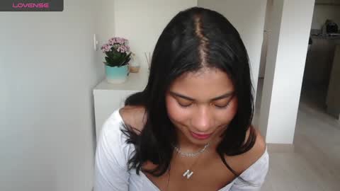 Snapshot of dark_enchantress_ chatting on 12-14-24, 09:35 Sofia online show from 12-14-24, 09:35