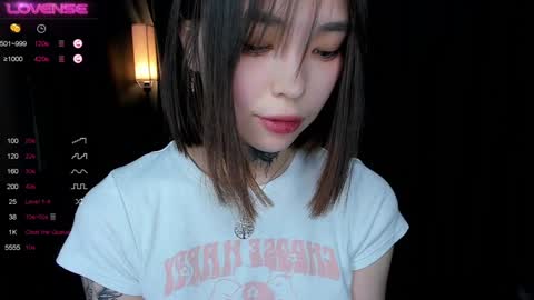 Ester online show from 12-24-24, 12:33