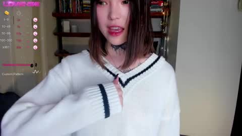 Ester online show from 03-11-25, 04:51