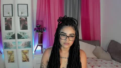 dark_flama online show from 04-14-26, 12:49