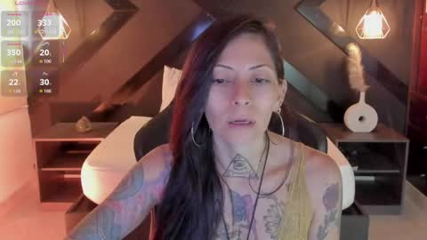 M I K A E L A online show from 04-17-26, 12:30