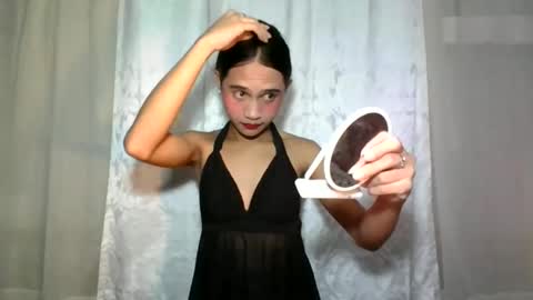 Snapshot of dark_hurohuro19 chatting on 12-10-24, 09:33 LIANNA online show from 12-10-24, 09:33