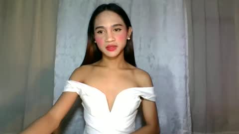 Snapshot of dark_hurohuro19 chatting on 12-22-24, 10:04 LIANNA online show from 12-22-24, 10:04