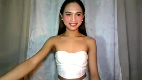 Snapshot of dark_hurohuro19 chatting on 01-13-25, 01:45 LIANNA online show from 01-13-25, 01:45